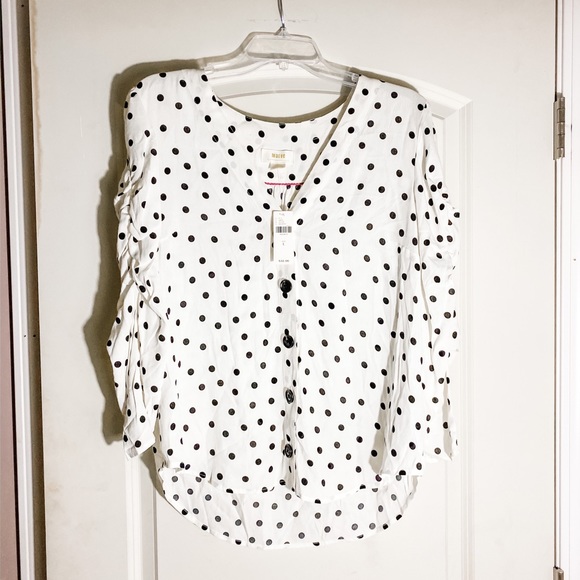 Anthropologie Tops - ANTHROPOLOGIE MAEVE Polka Dot Ruched Sleeves NWT